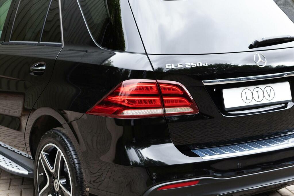 Mercedes-Benz GLE Class  Blue #65