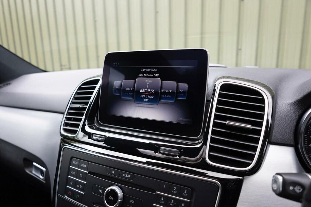 Mercedes-Benz GLE Class  Blue #43