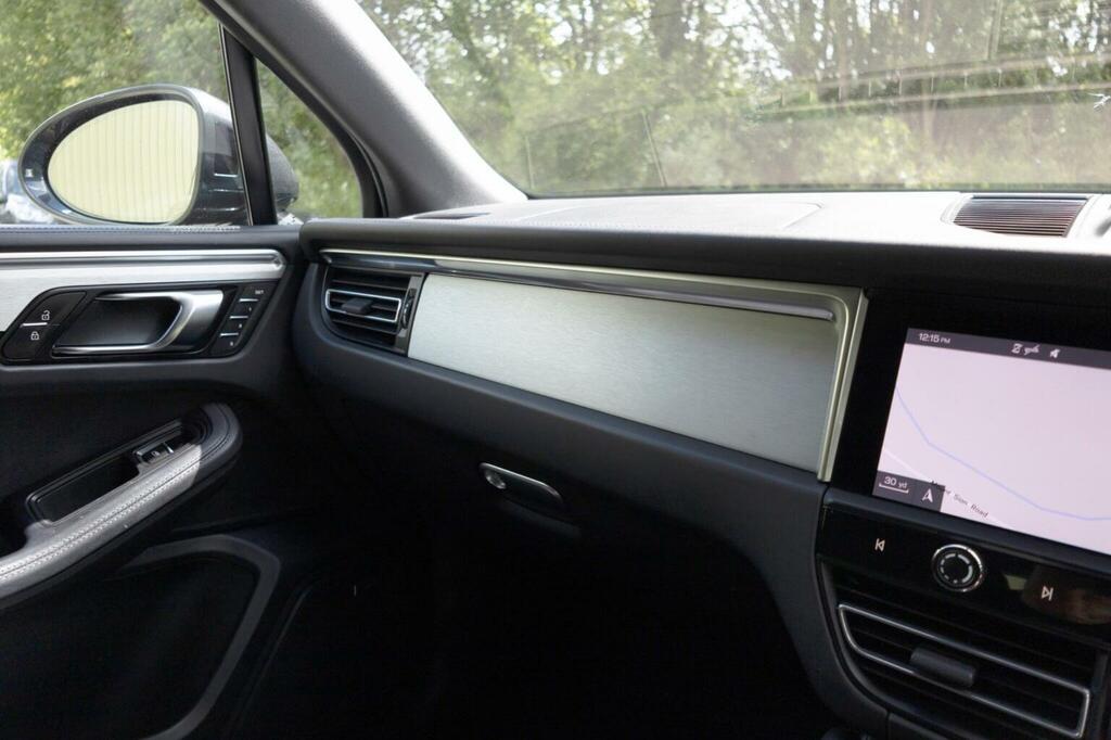 Porsche Macan Semi-auto 4Wd #144
