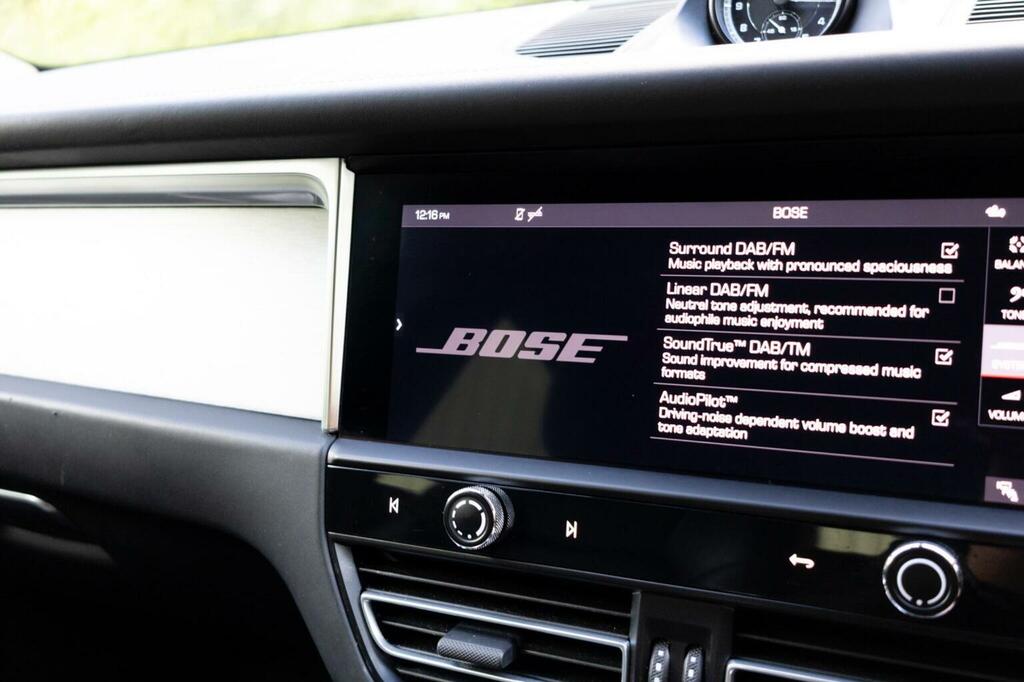 Porsche Macan Semi-auto 4Wd #127
