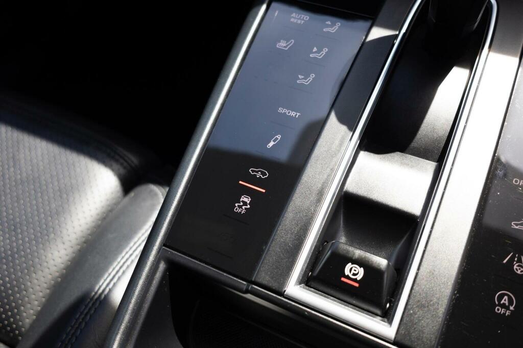 Porsche Macan Semi-auto 4Wd #20