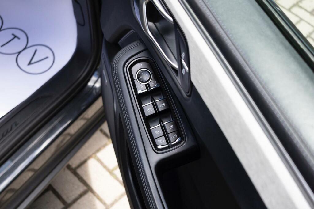 Porsche Macan Semi-auto 4Wd #66