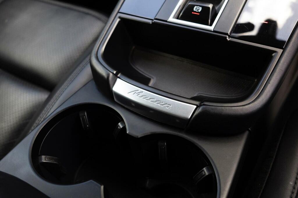 Porsche Macan Semi-auto 4Wd #153