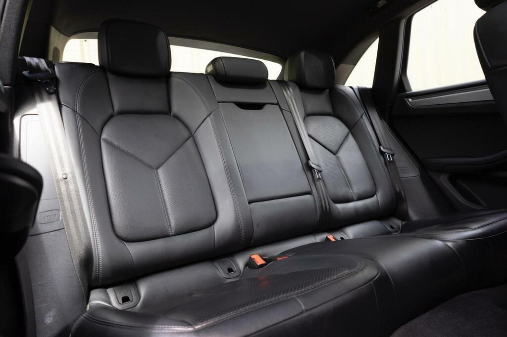 Porsche Macan Semi-auto 4Wd #98
