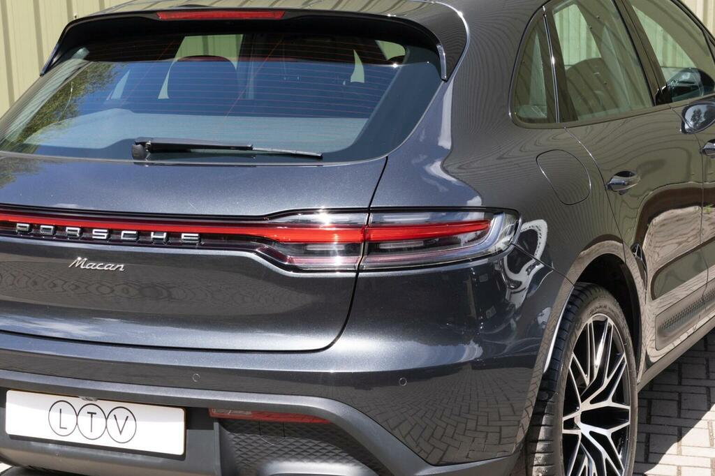 Porsche Macan Semi-auto 4Wd #165