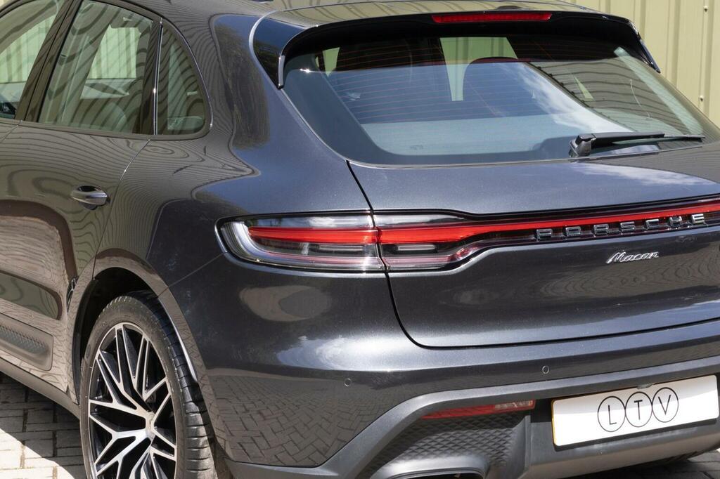 Porsche Macan Semi-auto 4Wd #163