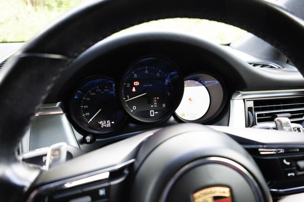 Porsche Macan Semi-auto 4Wd #62