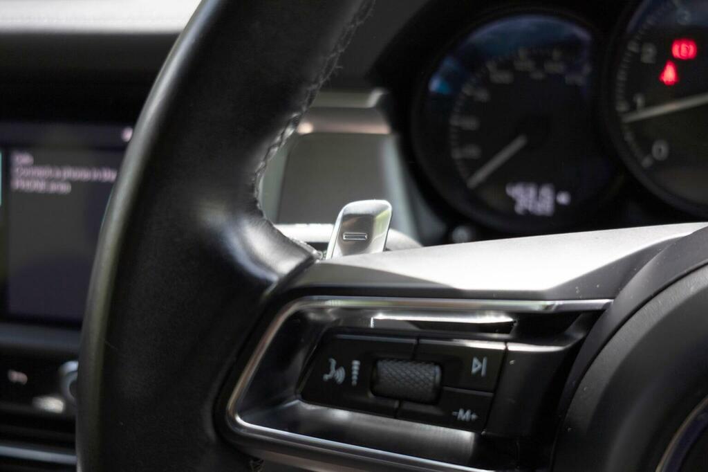 Porsche Macan Semi-auto 4Wd #138