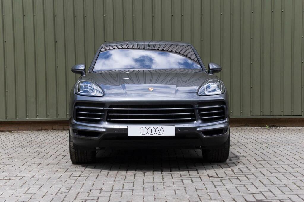Porsche Cayenne Turbo S E-hybrid Tiptronic S Black #89