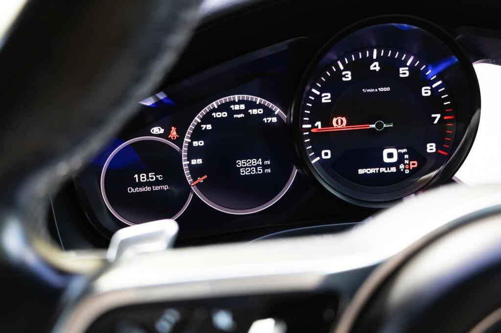 Porsche Cayenne Turbo S E-hybrid Tiptronic S Black #159