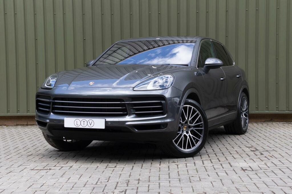 Porsche Cayenne Turbo S E-hybrid Tiptronic S Black #90