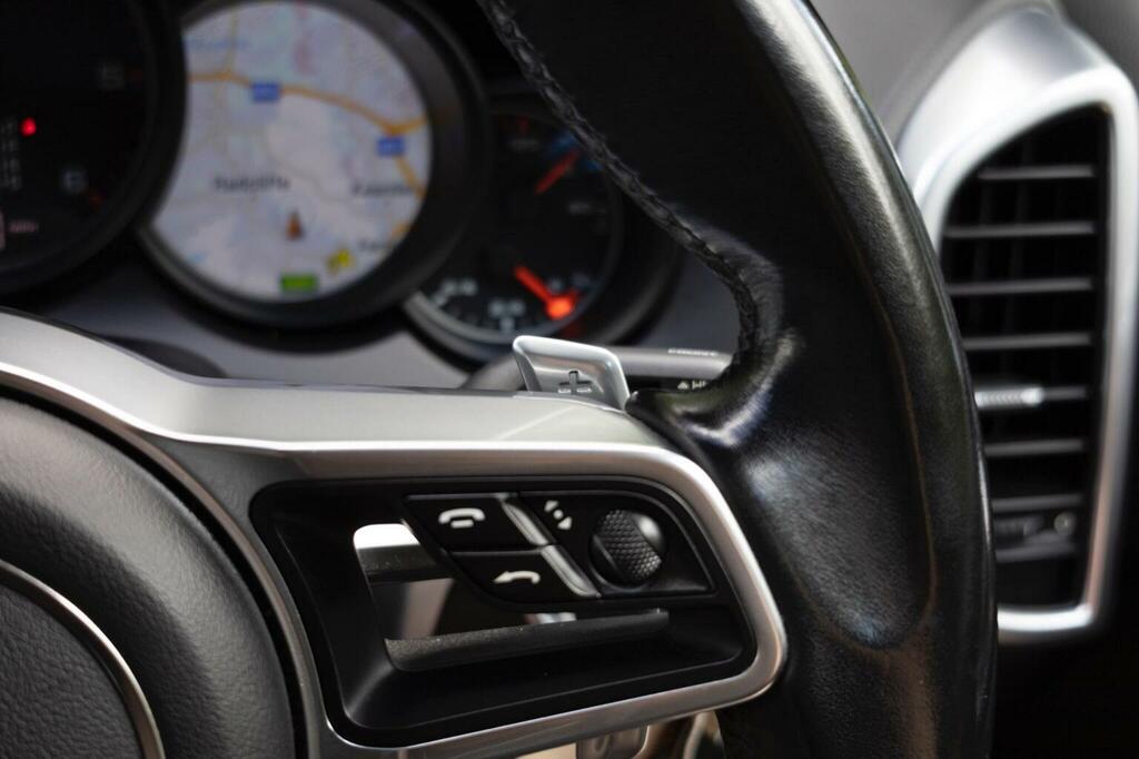 Porsche Cayenne 3.0 D V6 Tiptronic S 262 Bhp Black #53