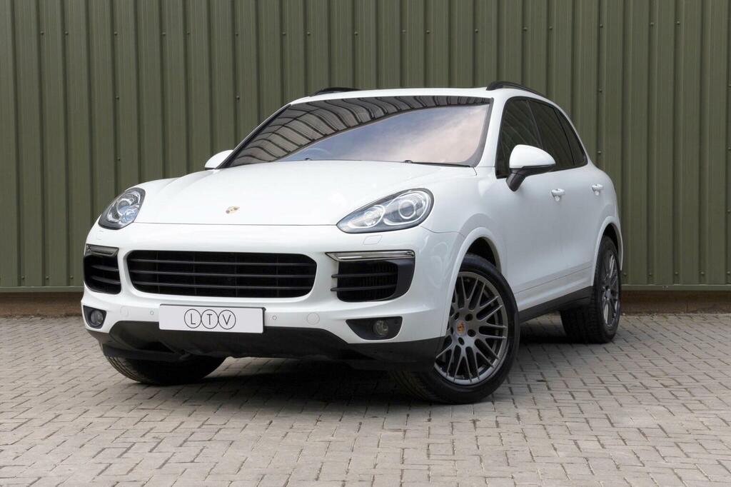 Porsche Cayenne 3.0 D V6 Tiptronic S 262 Bhp Black #84