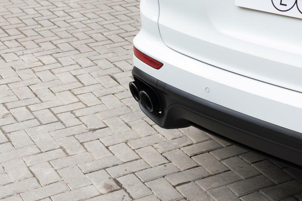 Porsche Cayenne 3.0 D V6 Tiptronic S 262 Bhp Black #81