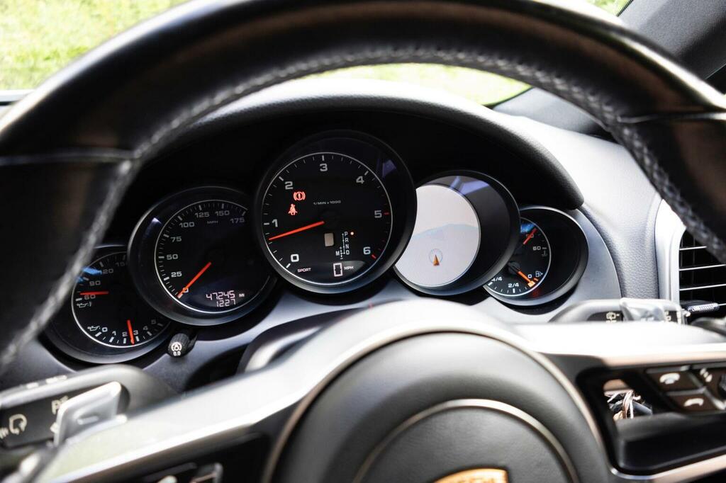 Porsche Cayenne 3.0 D V6 Tiptronic S 262 Bhp Black #130