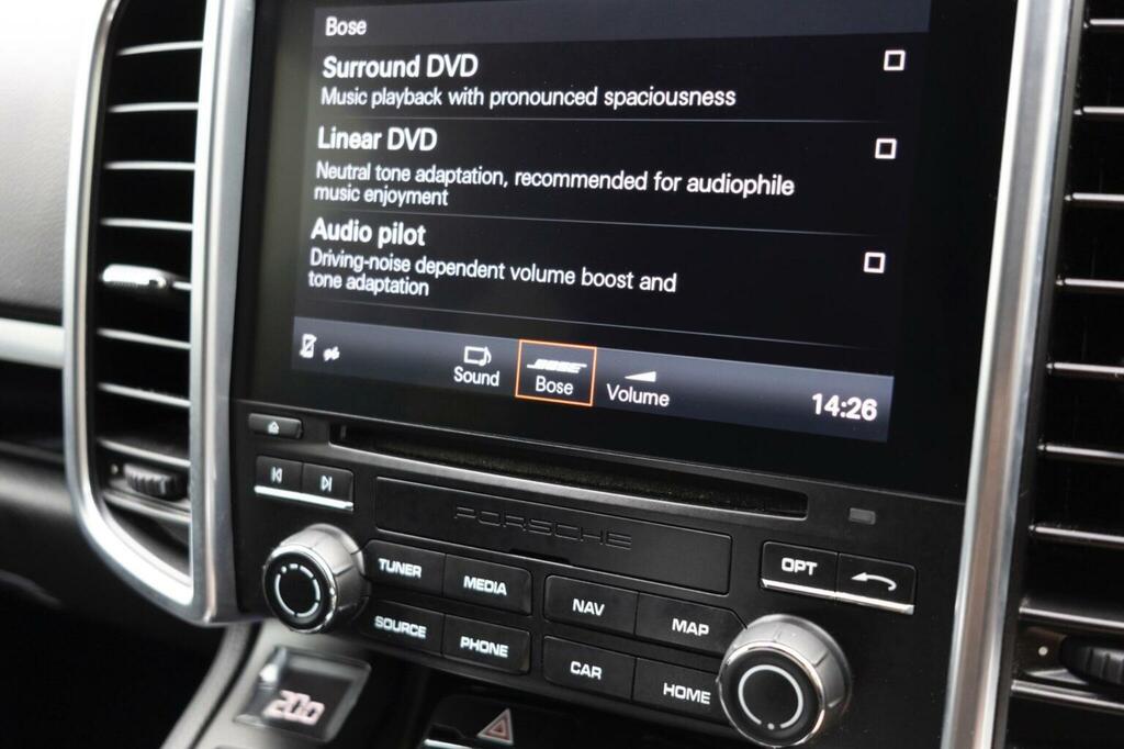 Porsche Cayenne 3.0 D V6 Tiptronic S 262 Bhp Black #46