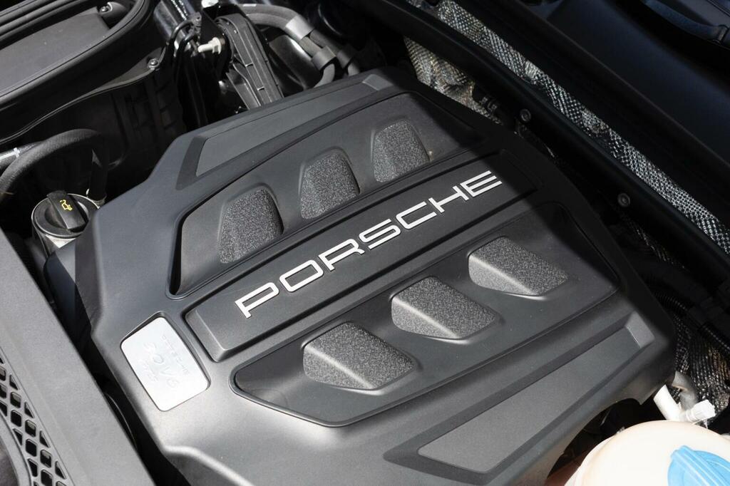 Porsche Macan 3.0T V6 Gts Pdk 4Wd Euro 6 Ss White #90