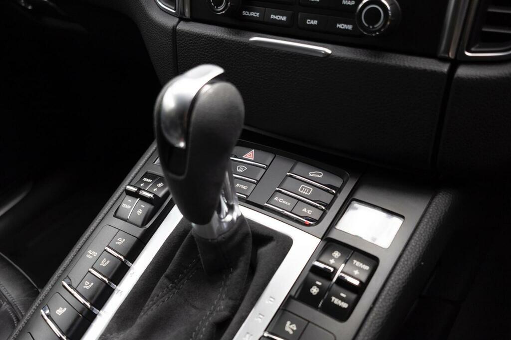 Porsche Macan 3.0T V6 Gts Pdk 4Wd Euro 6 Ss White #113