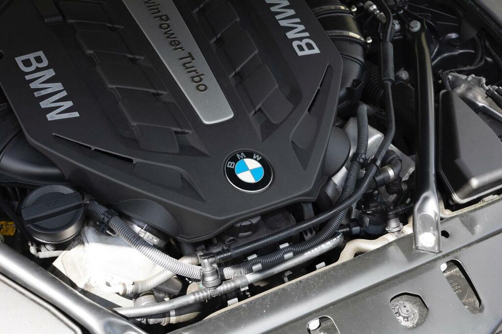 BMW 6 Series M Sport White #11