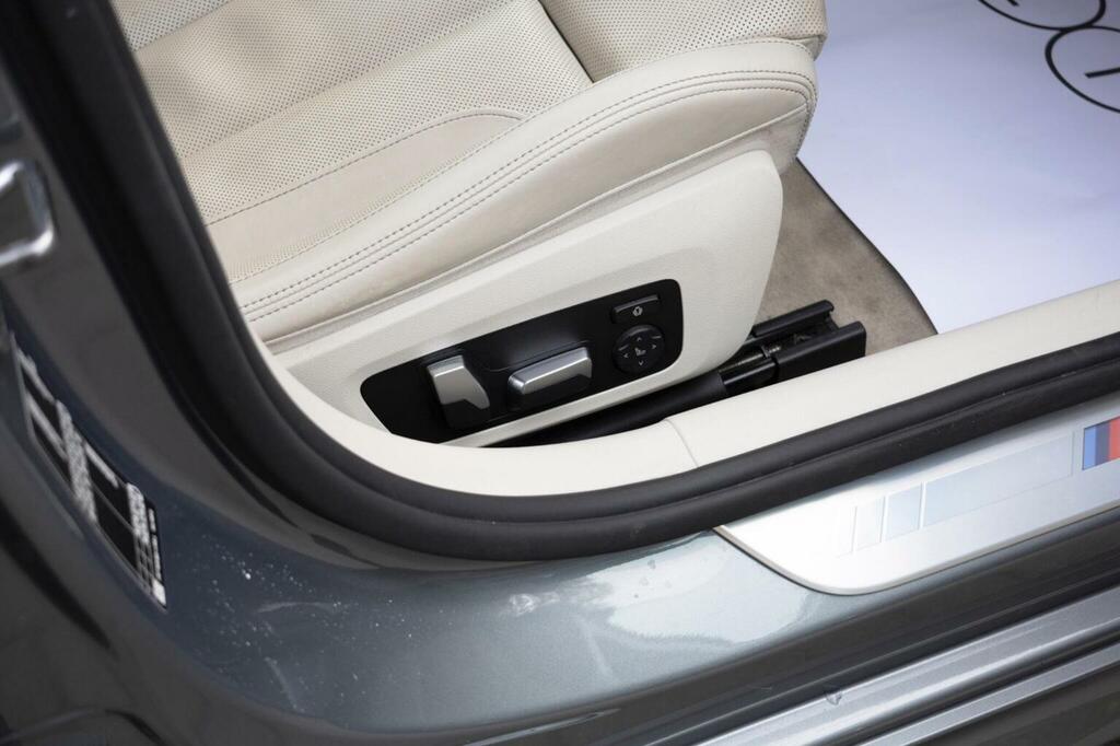 BMW 8 Series Gran Coupe M Sport Green #31