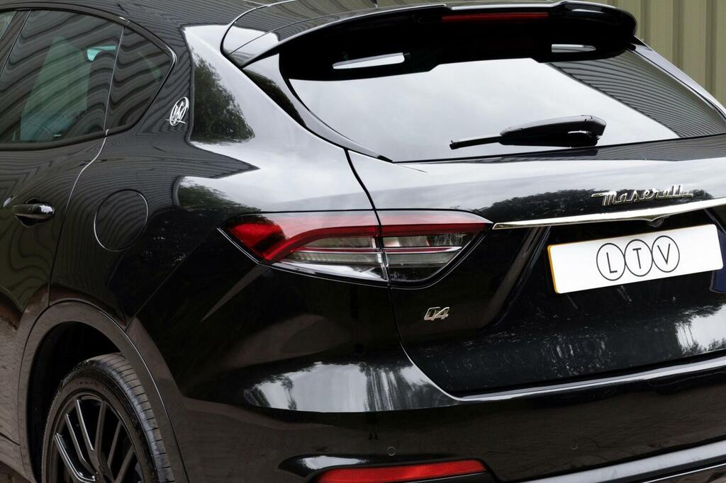 Maserati Levante  Black #69