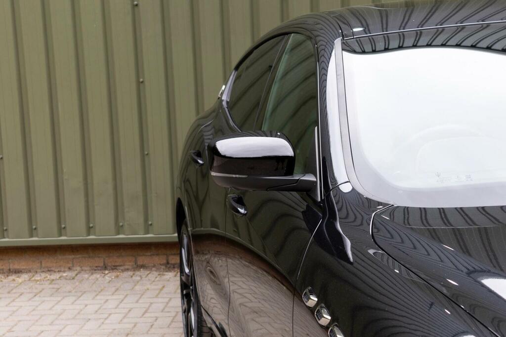Maserati Levante  Black #64