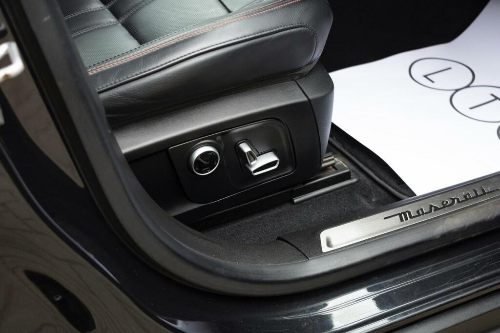 Maserati Levante  Black #28