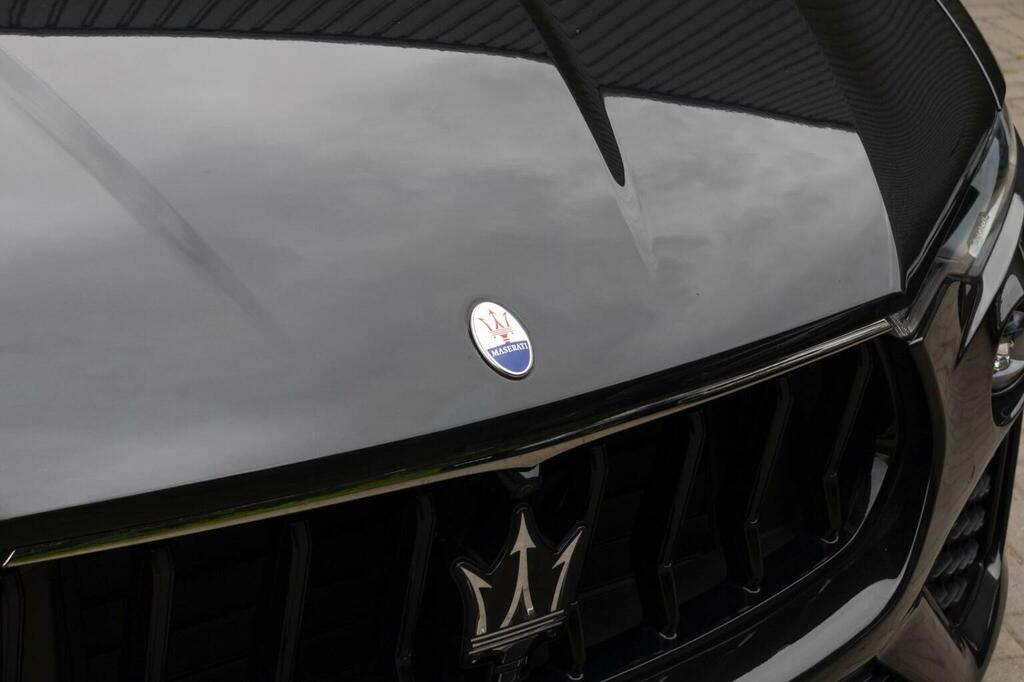 Maserati Levante  Black #58