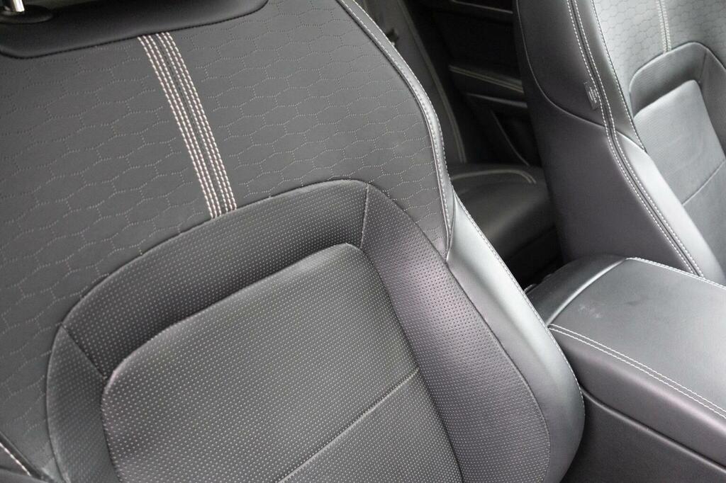 Jaguar F-Pace R-dynamic S Blue #72