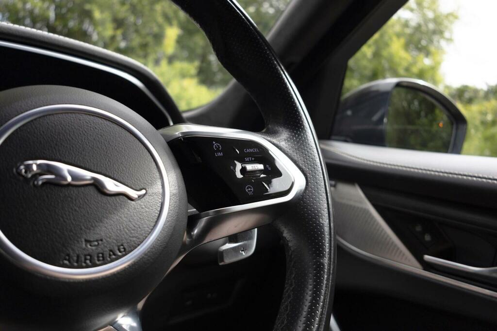Jaguar F-Pace R-dynamic S Blue #56