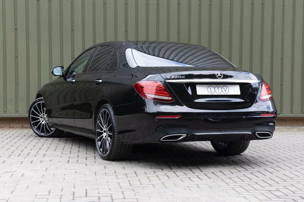 Mercedes-Benz E Class 2.0 E220d Amg Line Night Edition Premium Plus G- Black #5