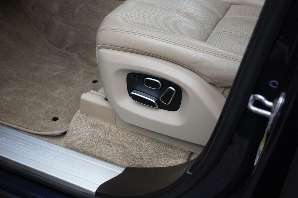 Land Rover Range Rover  Blue #26