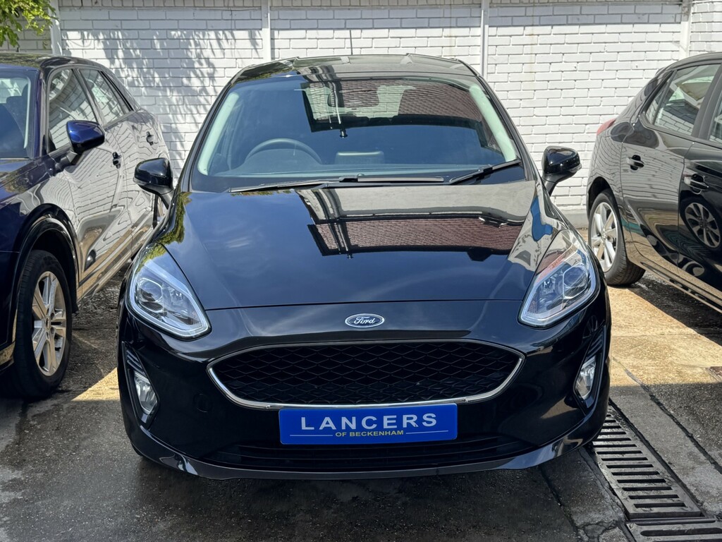 Ford Fiesta 1.0 Fiesta Trend 1.0L Ecoboost Hybrid 125Ps Black #2
