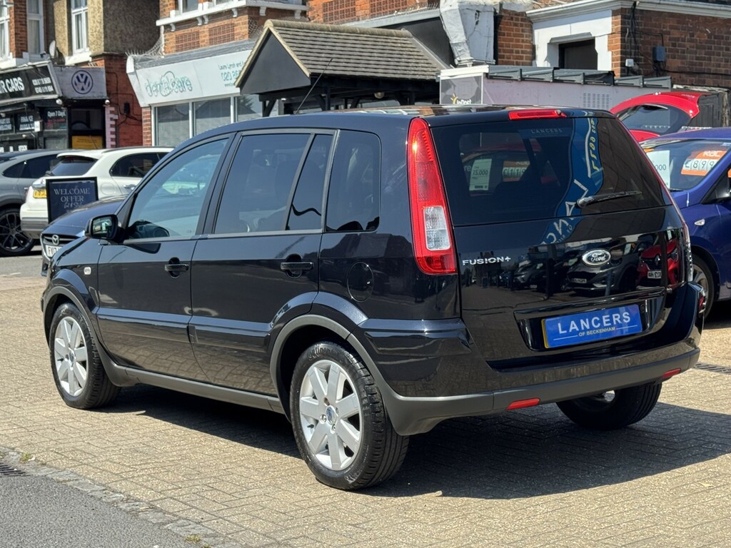 Ford Fusion 1.6 Plus Black #3