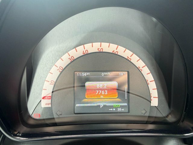 Smart Forfour 17.6Kwh Exclusive Hatchback 22K Black #40