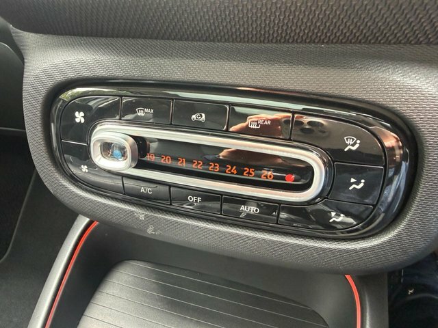 Smart Forfour 17.6Kwh Exclusive Hatchback 22K Black #41