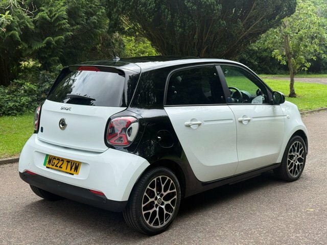 Smart Forfour 17.6Kwh Exclusive Hatchback 22K Black #8