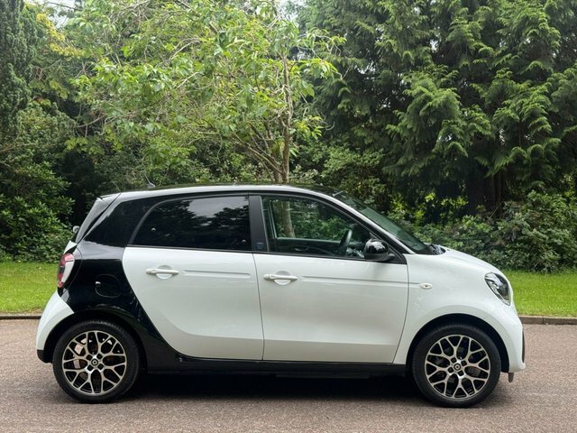 Smart Forfour 17.6Kwh Exclusive Hatchback 22K Black #9