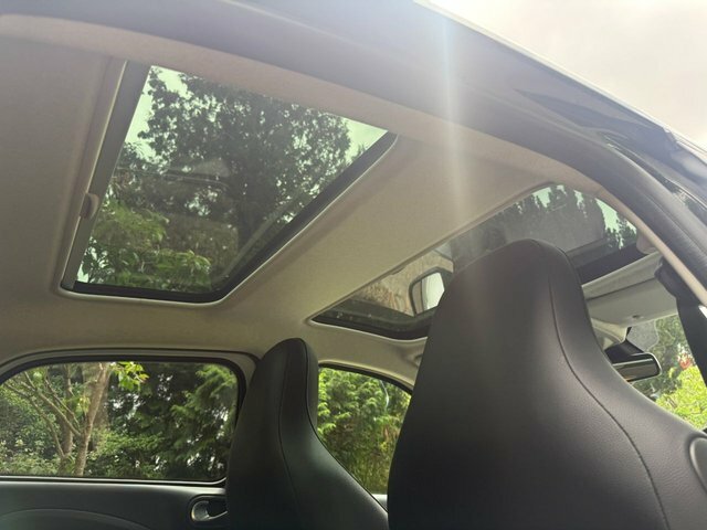 Smart Forfour 17.6Kwh Exclusive Hatchback 22K Black #26