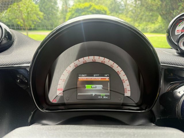 Smart Forfour 17.6Kwh Exclusive Hatchback 22K Black #39