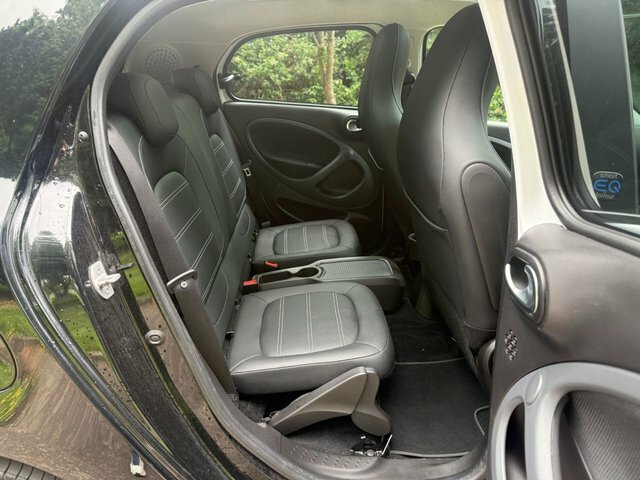 Smart Forfour 17.6Kwh Exclusive Hatchback 22K Black #22