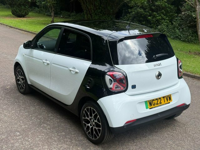 Smart Forfour 17.6Kwh Exclusive Hatchback 22K Black #74