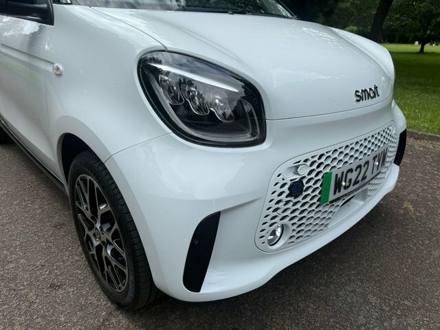 Smart Forfour 17.6Kwh Exclusive Hatchback 22K Black #64
