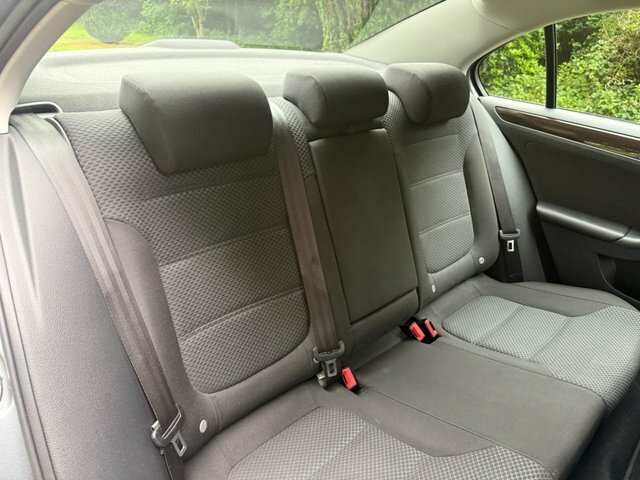 Volkswagen Jetta Bluemotion Technology Tdi  #19