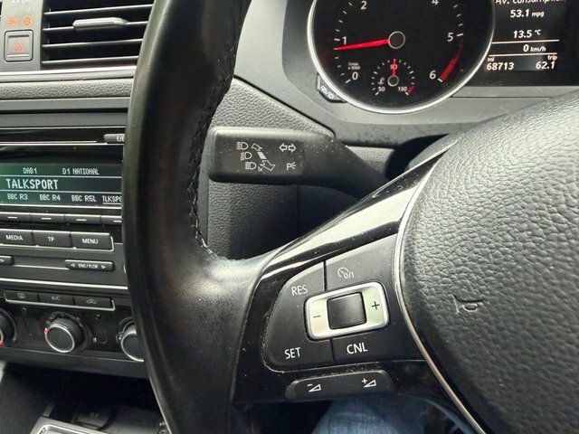 Volkswagen Jetta Bluemotion Technology Tdi  #30