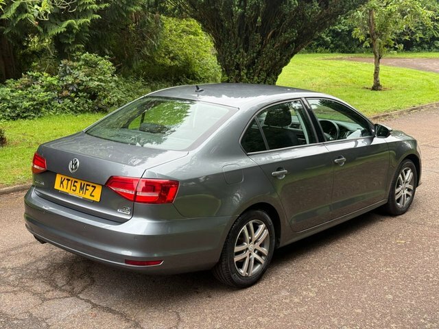Volkswagen Jetta Bluemotion Technology Tdi  #54