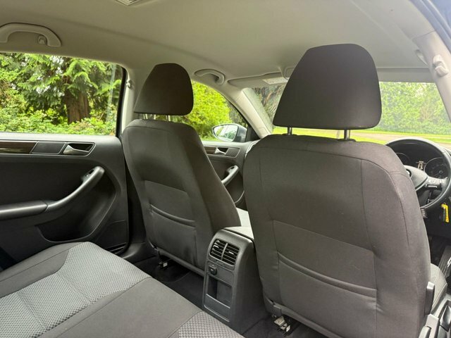 Volkswagen Jetta Bluemotion Technology Tdi  #18