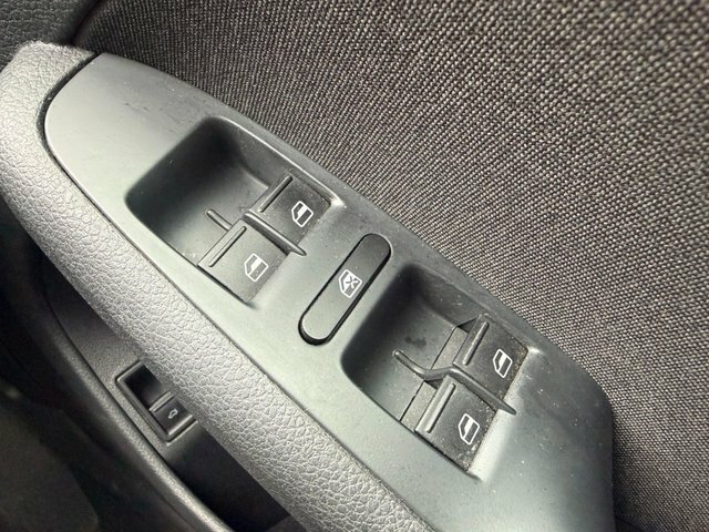 Volkswagen Jetta Bluemotion Technology Tdi  #35