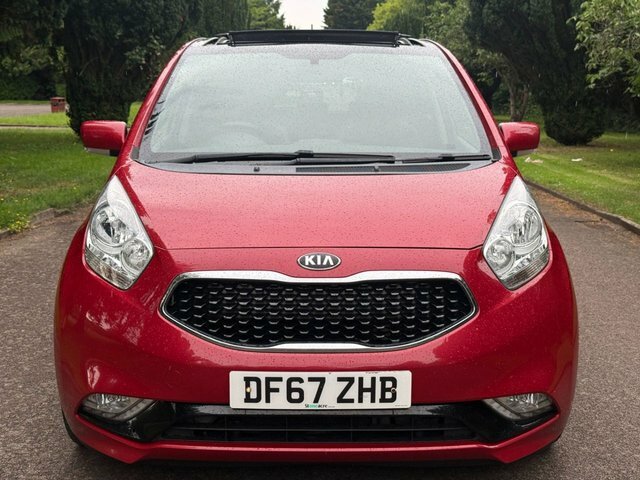 Kia Venga Crdi 4 Mpv Red #3