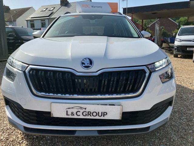 Skoda Kamiq 1.0 Tsi Se White #3